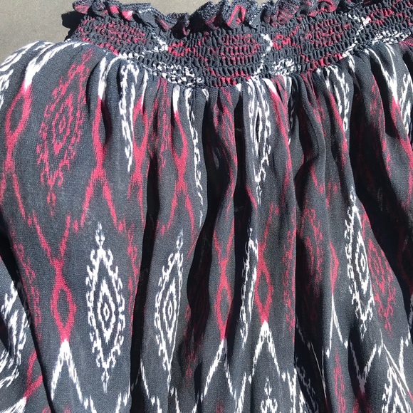 Ruffle top - Picture 8 of 8